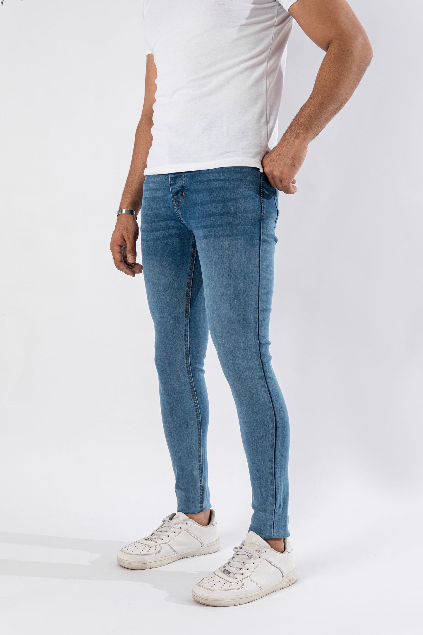 Blue Stonewash Jeans - Muscle Fit