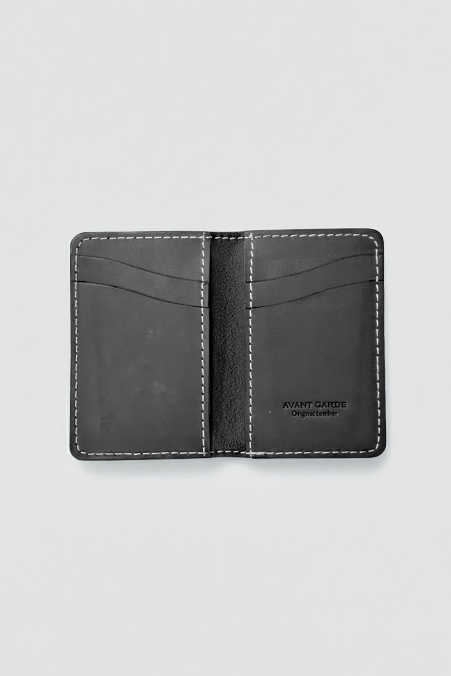 Saddle Leather Bi-Fold Wallet (LW-08)