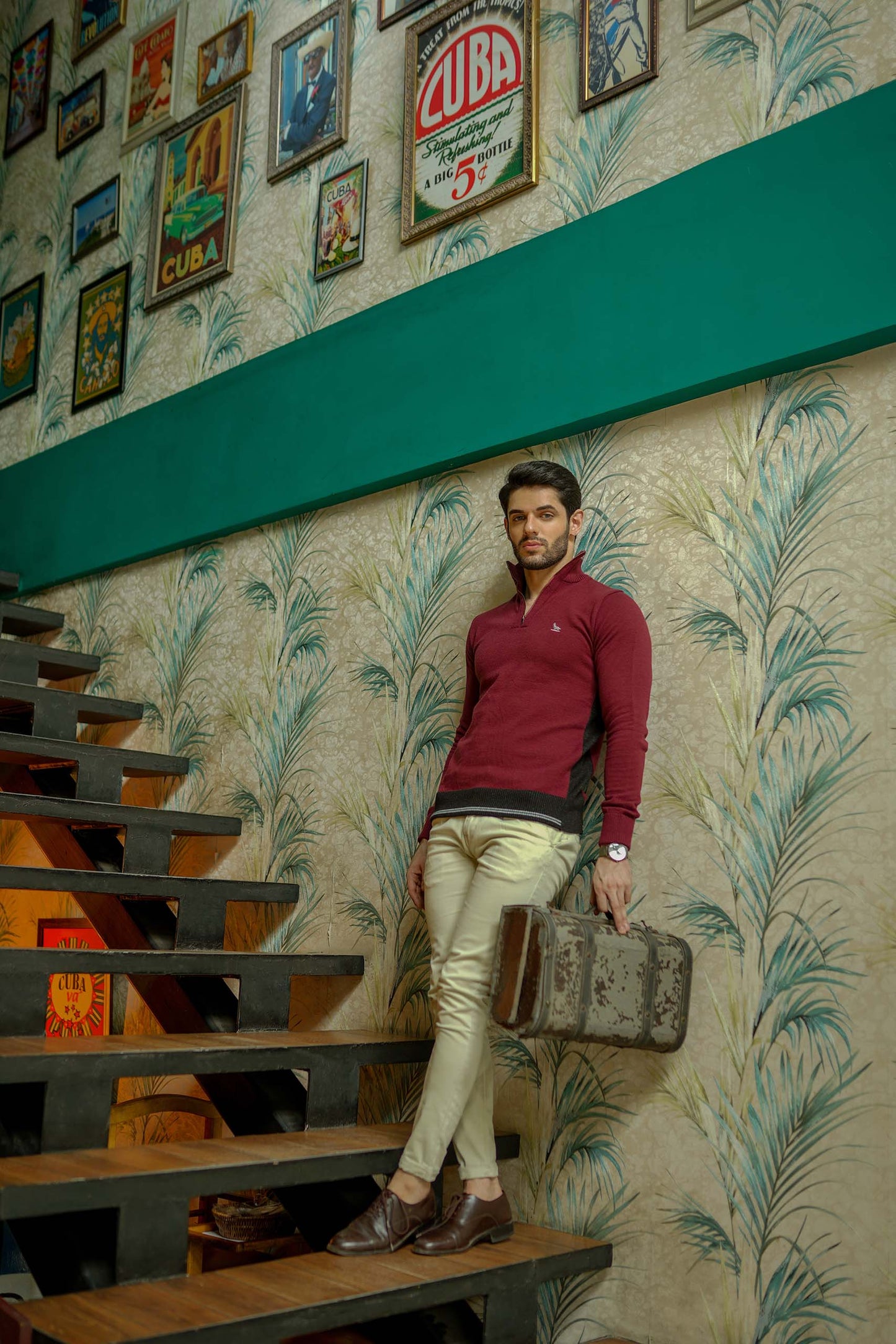 Redwine Zipper Sweater