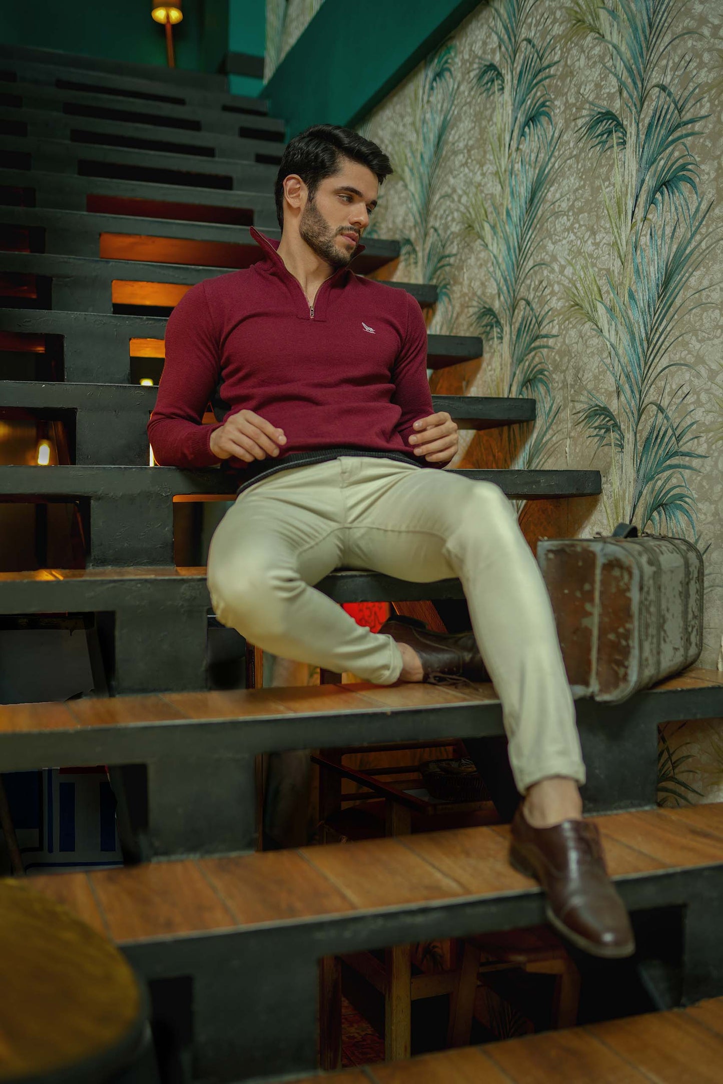 Redwine Zipper Sweater
