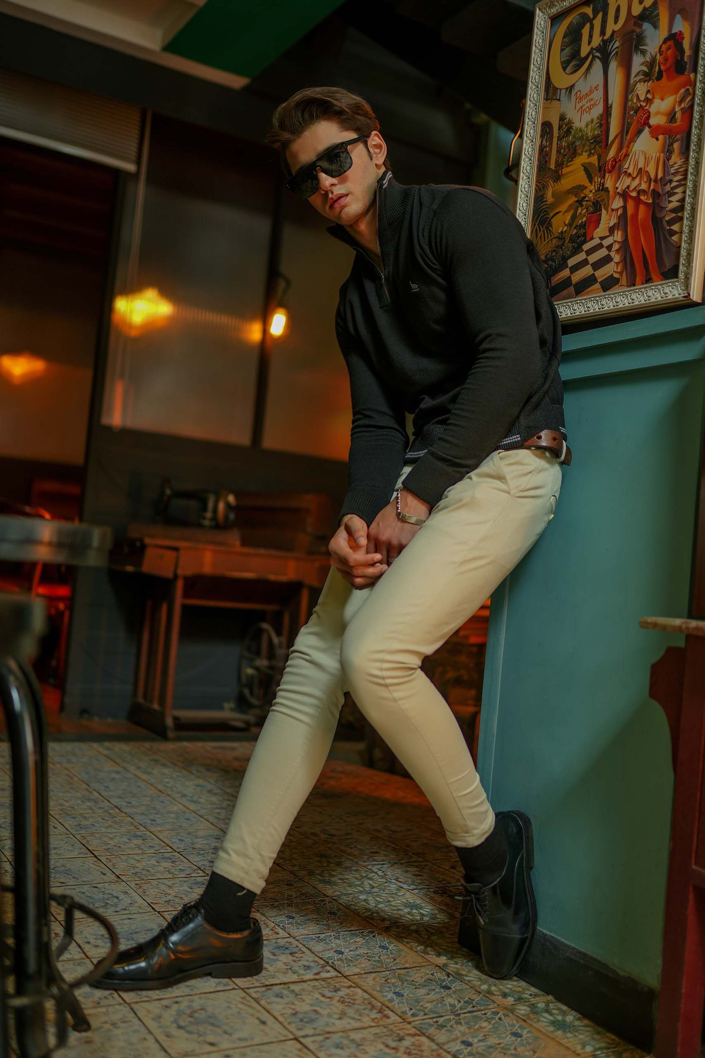 Black Zipper Sweater