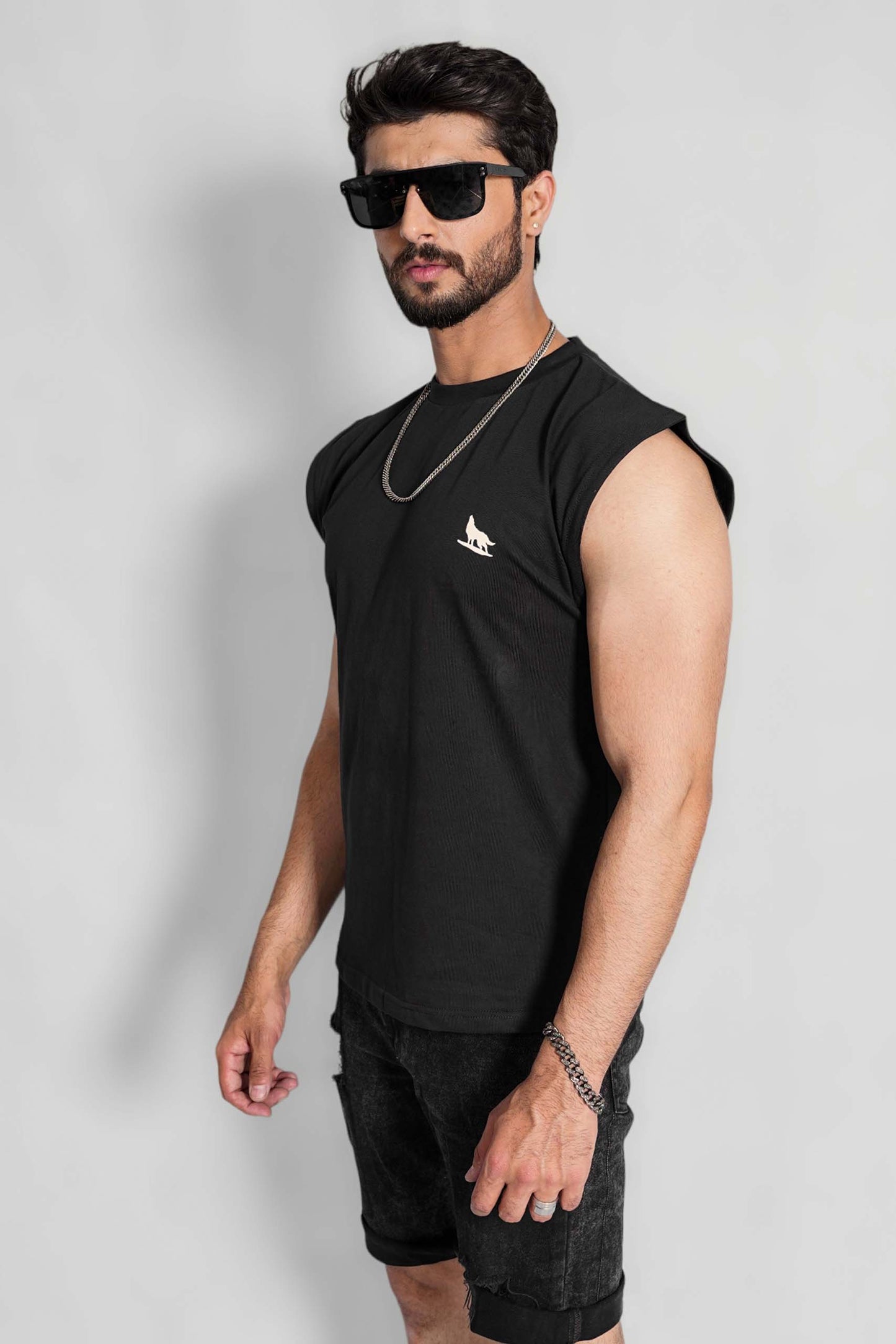 Black Sleeveless Tee