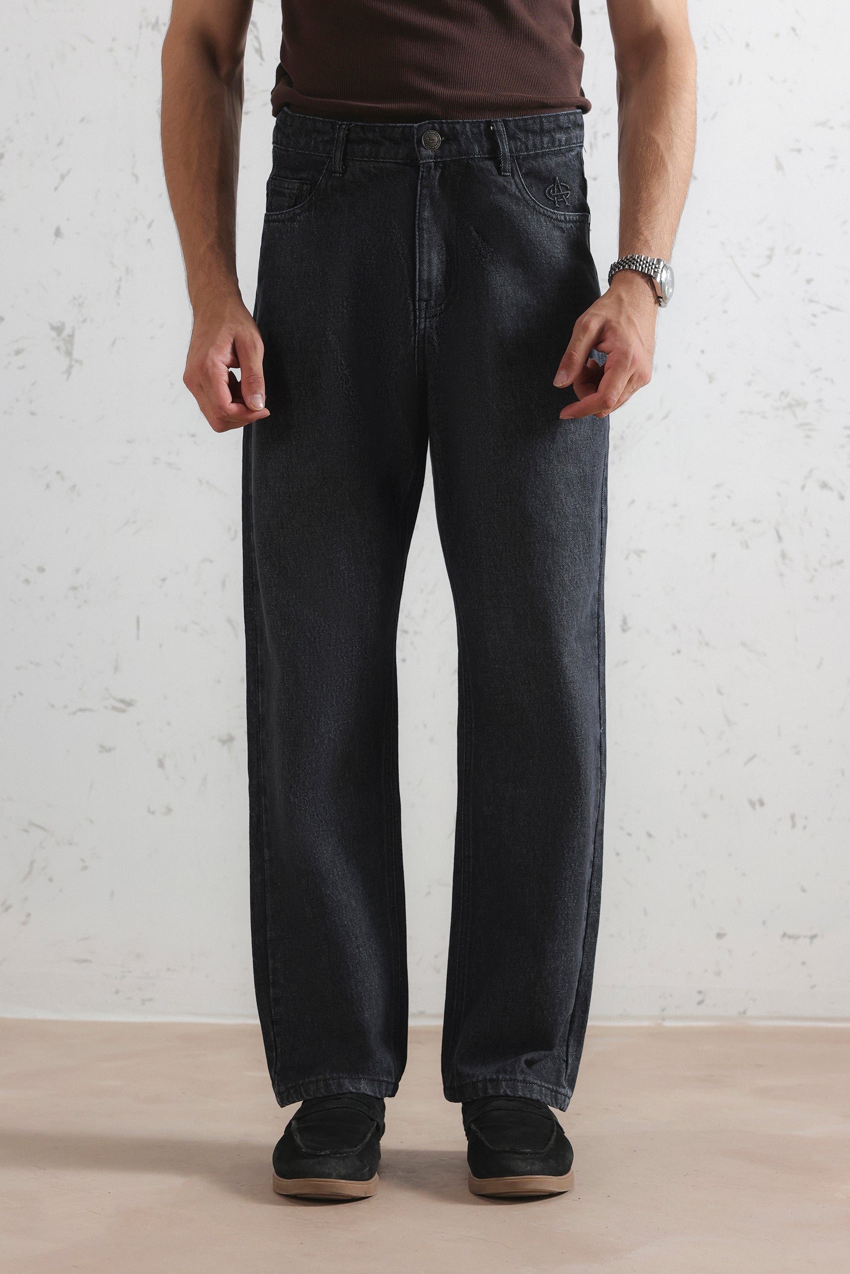 Classic Straight Fit Jeans