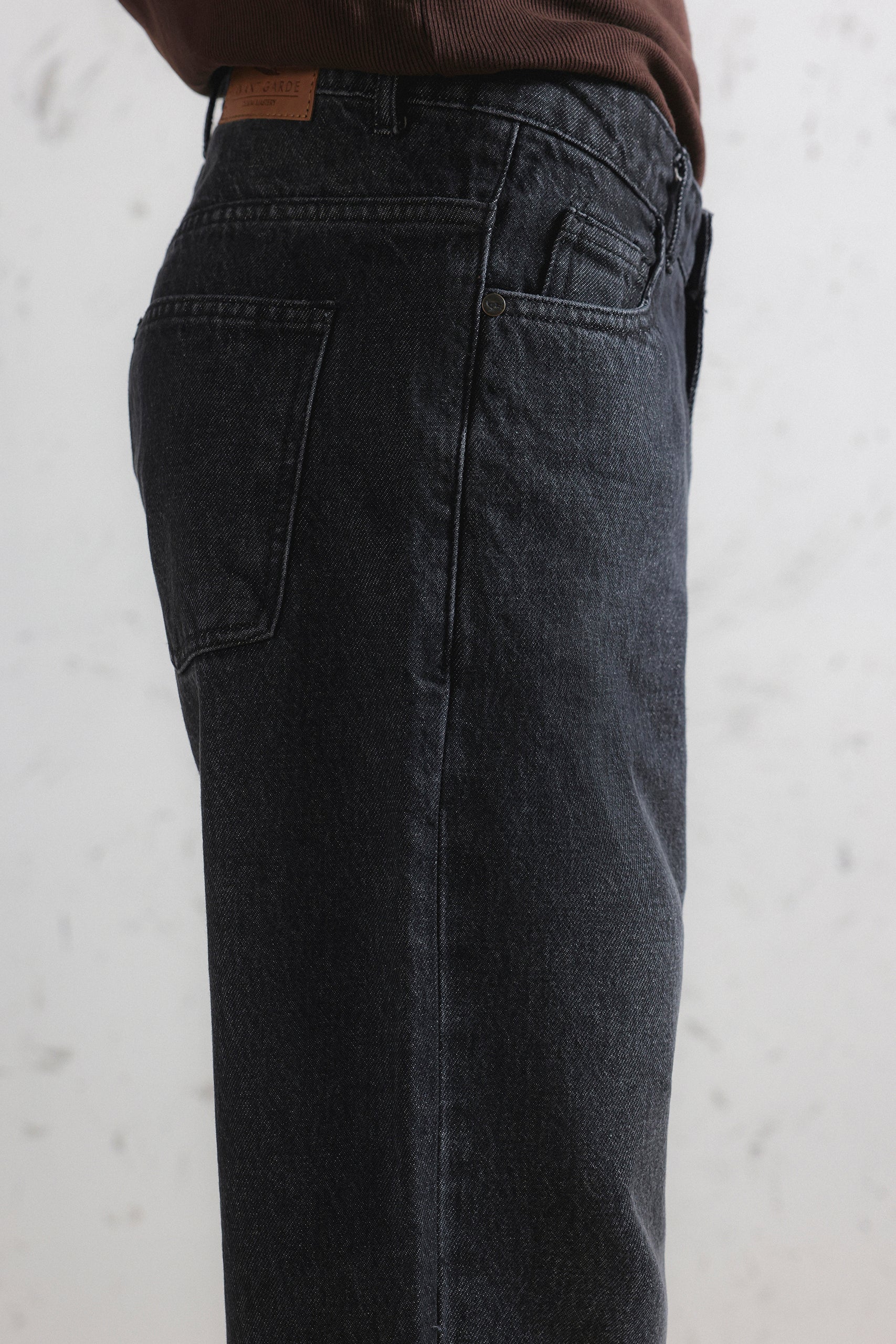 Classic Straight Fit Jeans
