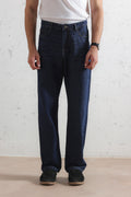 Classic Straight Fit Jeans