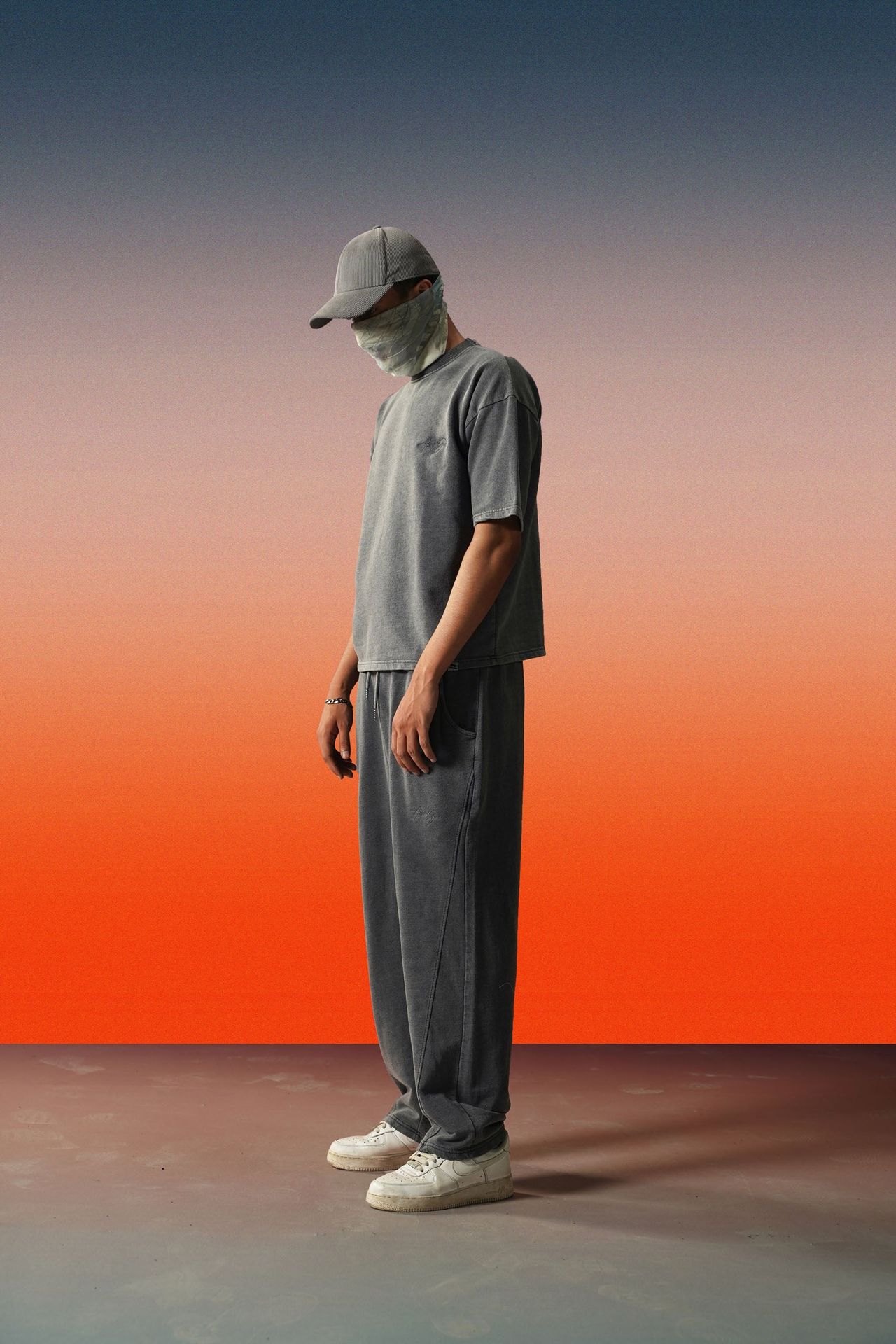 Acid Washed Relaxed Fit Trouser