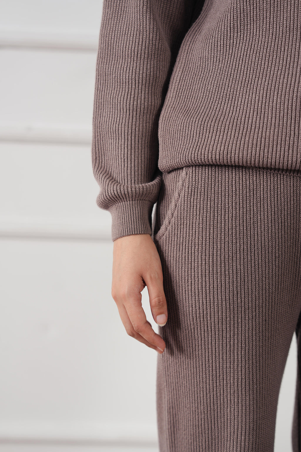 Ribbed Knit Straight Trouser (WKT-01)