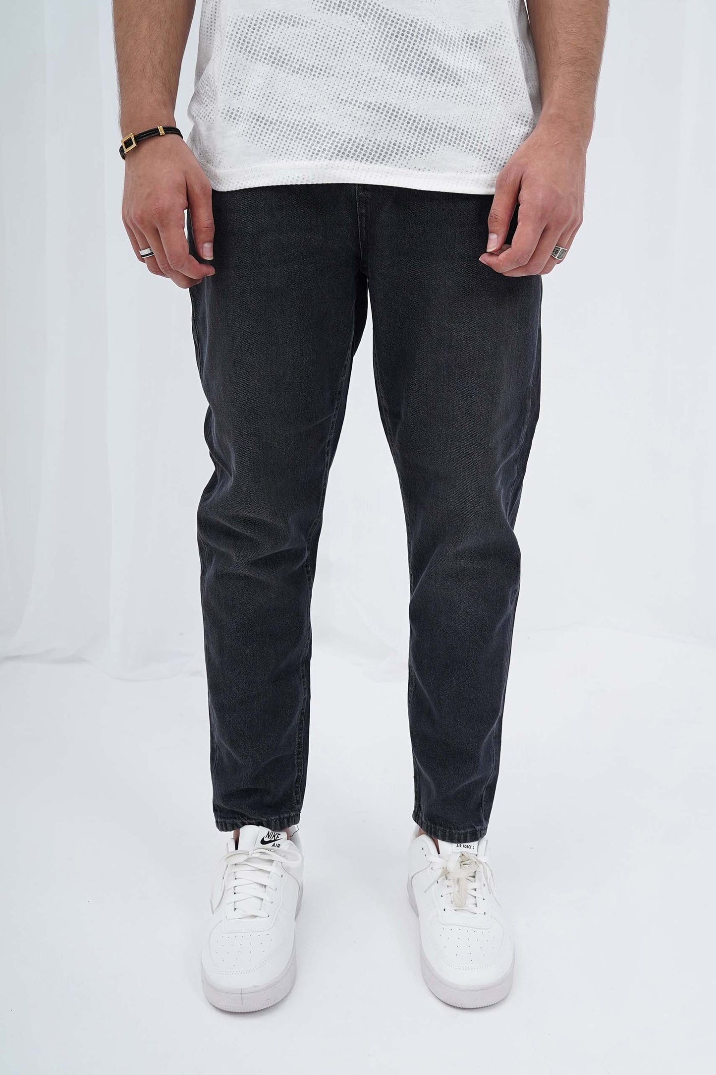 Black Denim Jeans - Straight Fit