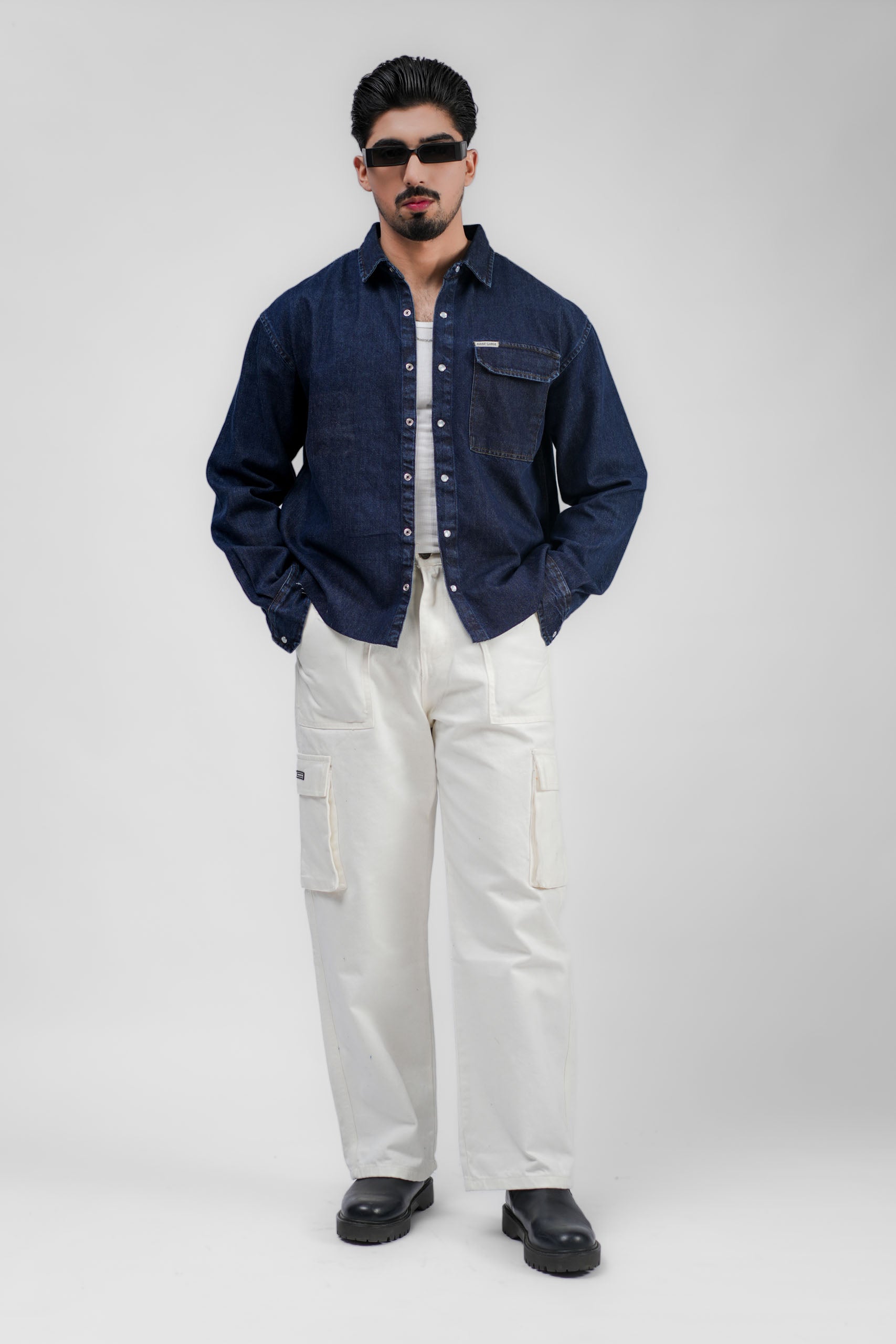 White Denim Cargo - Straight Fit