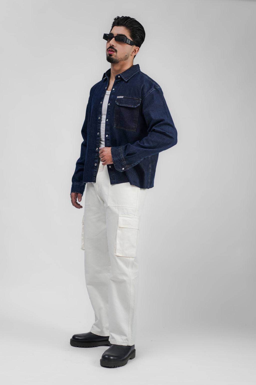 White Denim Cargo - Straight Fit