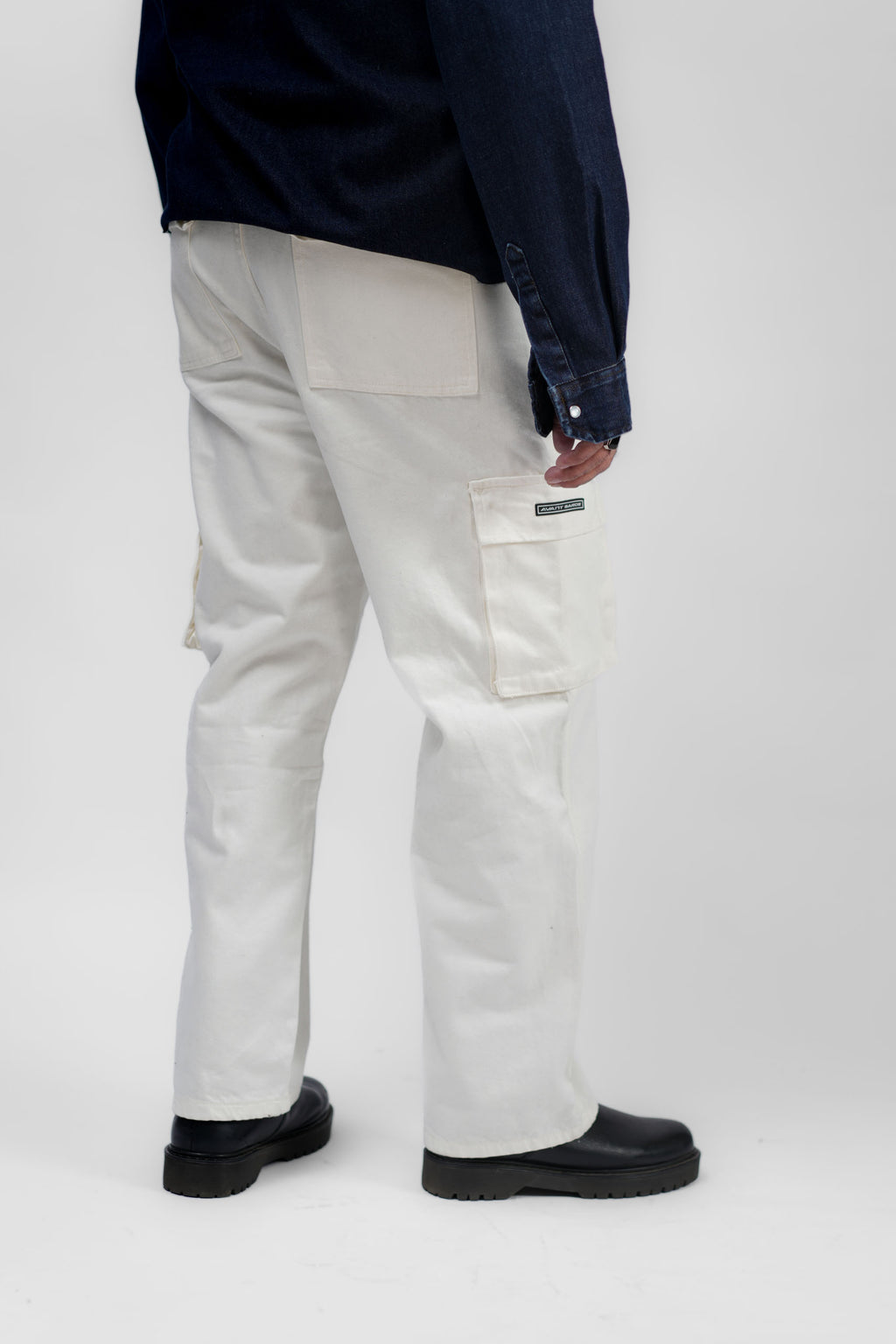 White Denim Cargo - Straight Fit