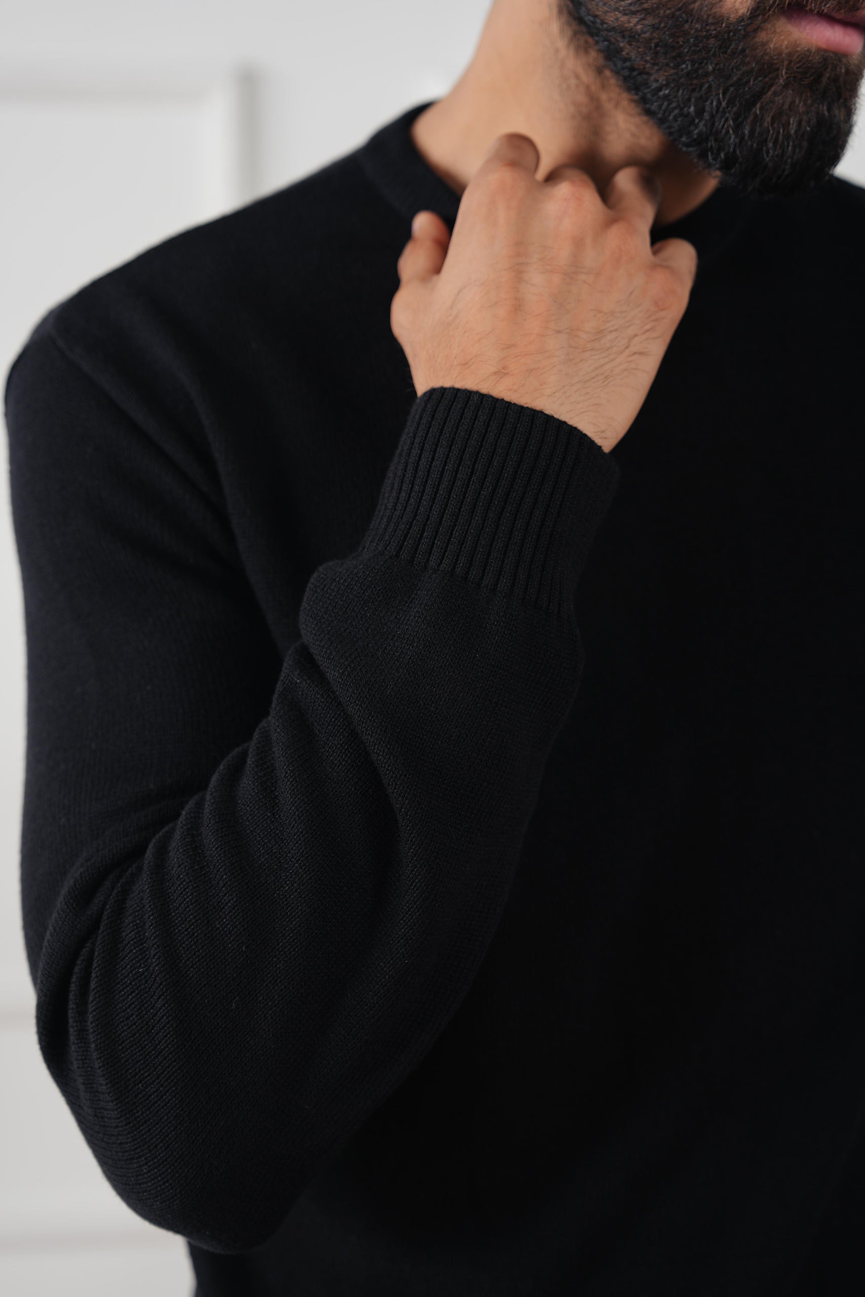 Crew Neck Knit Sweater (MKS-03)