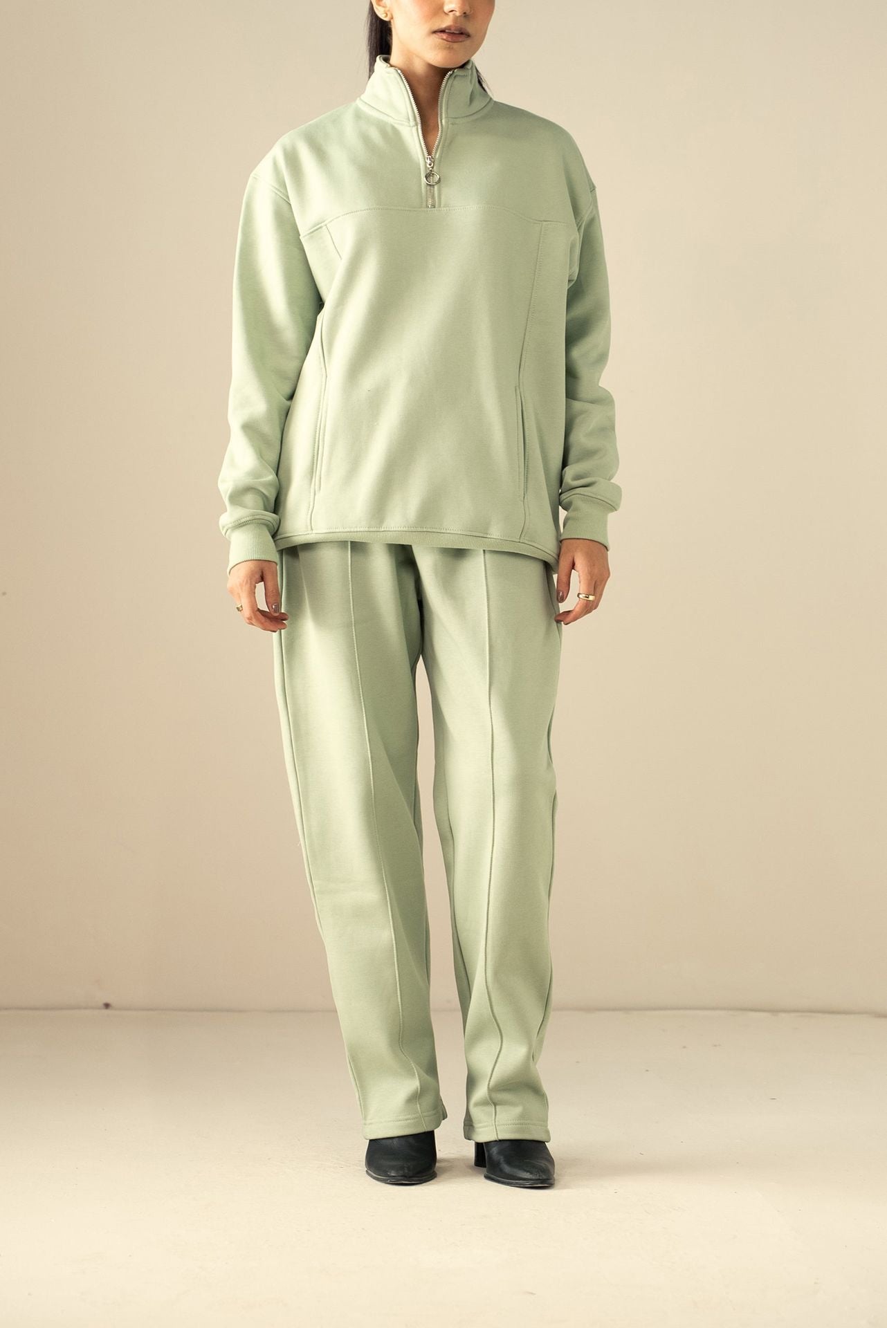 Quarter Zip Sweatshirt (MNZ-06)