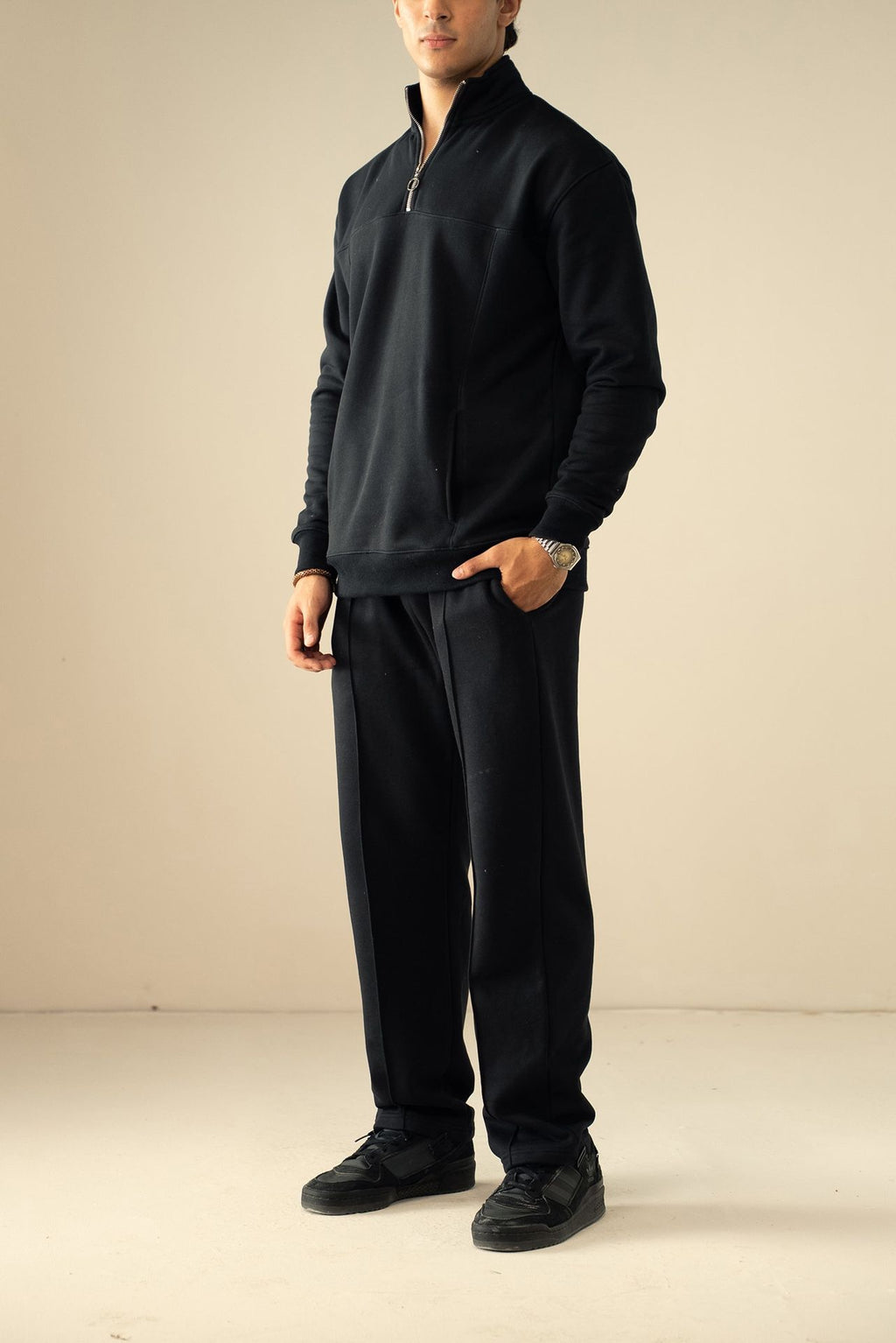 Quarter Zip Sweatshirt (MNZ-07)
