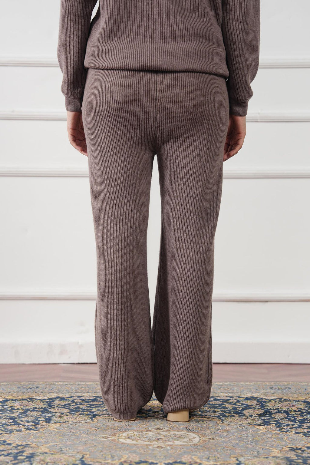 Ribbed Knit Straight Trouser (WKT-01)