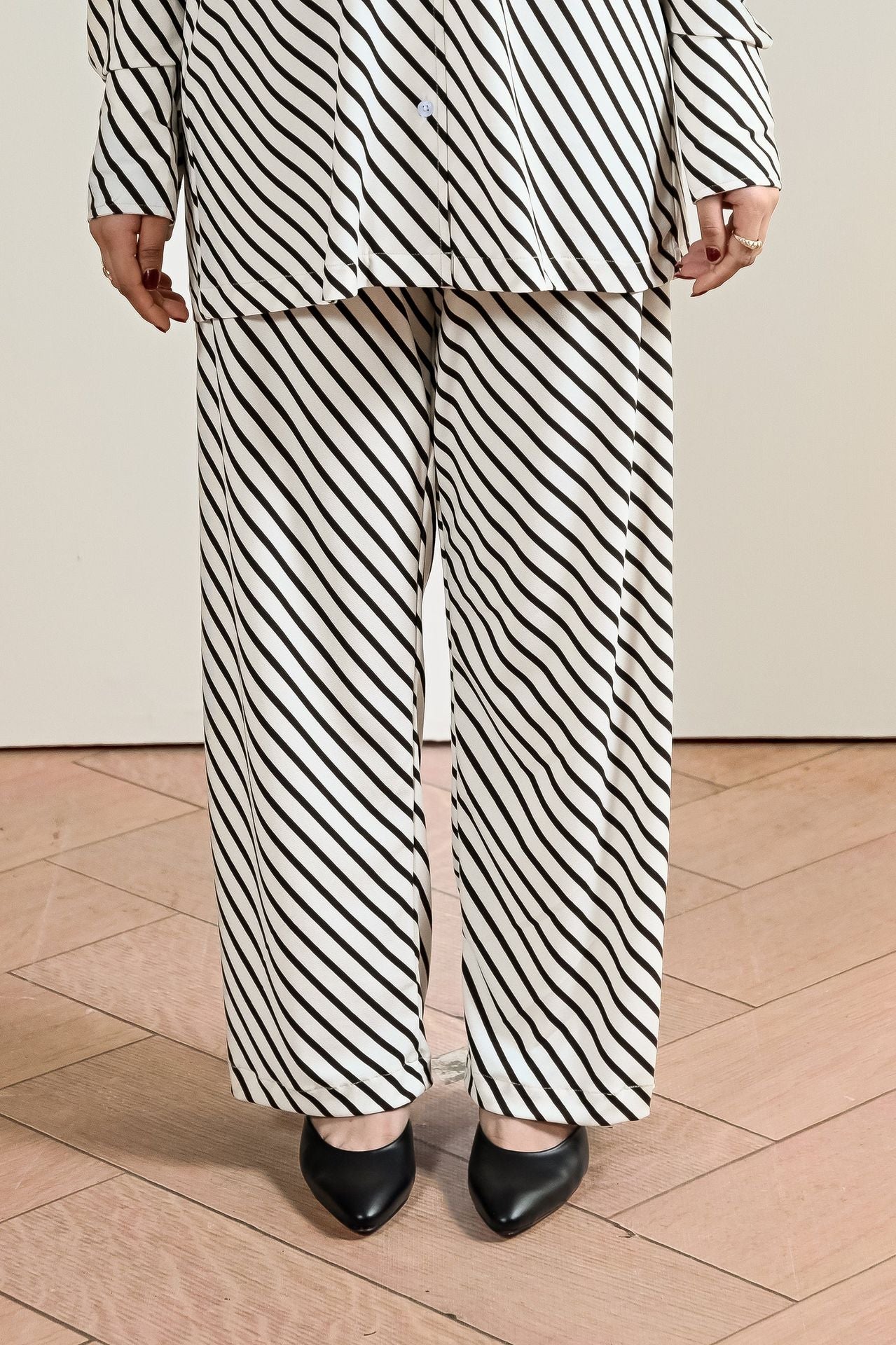 Striped Flowy Trouser (WRT-09)