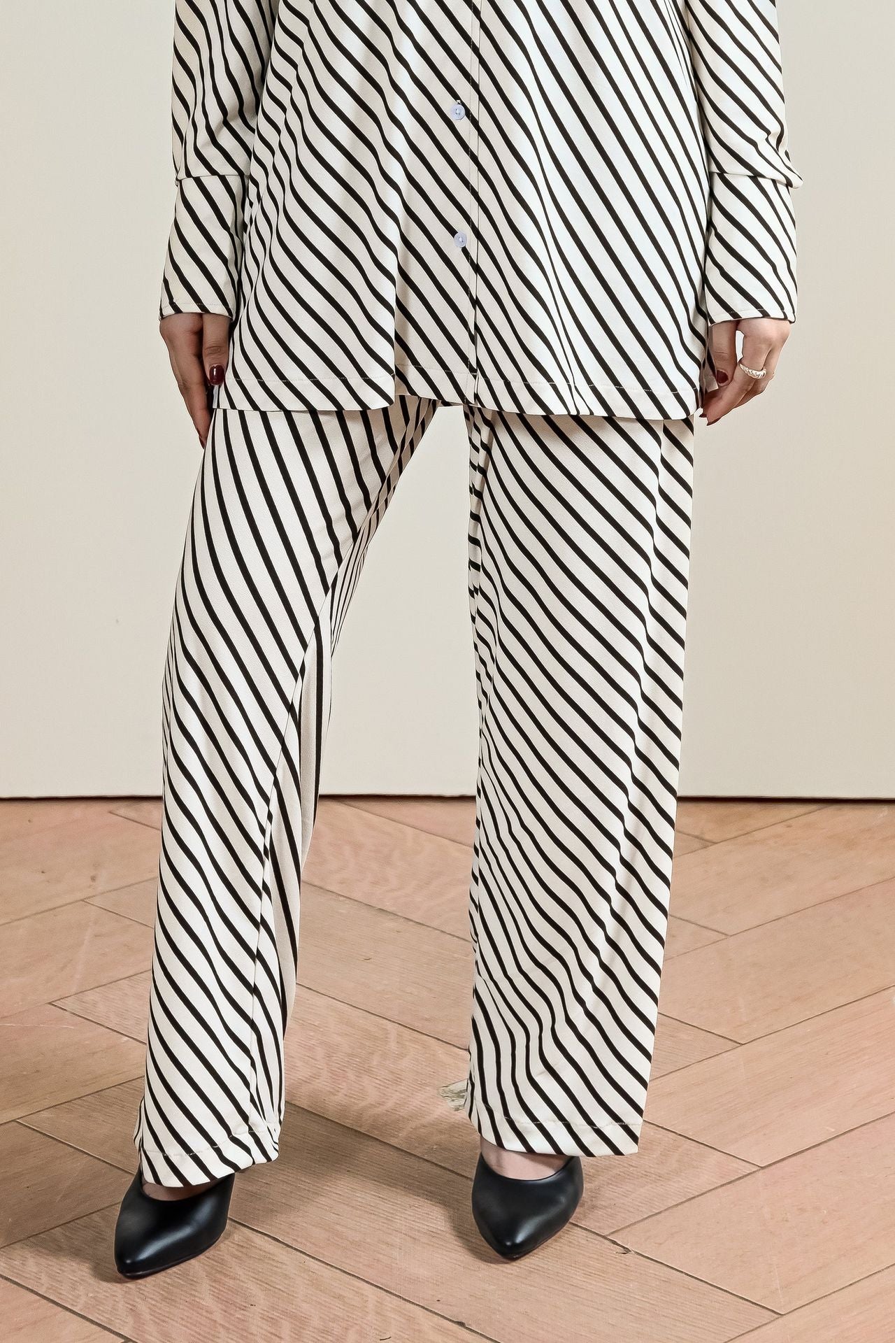 Striped Flowy Trouser (WRT-09)
