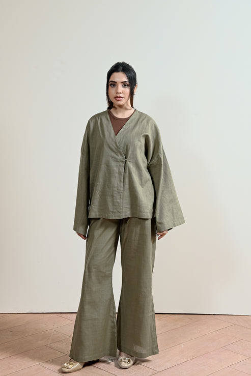 Olive green Trousers for Women