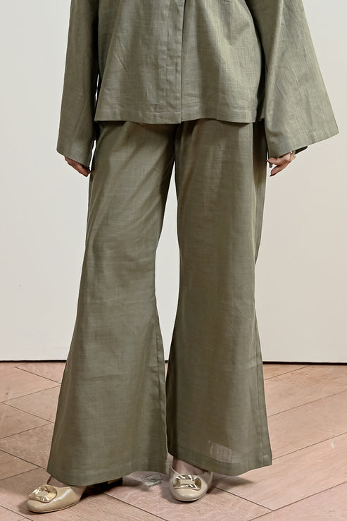 Olive green Trousers for Women