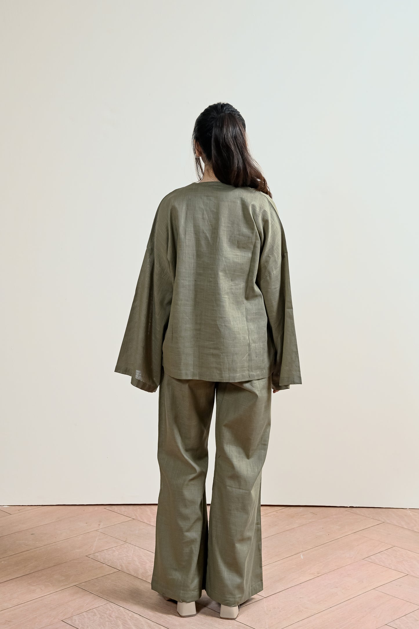 Verona Overlap Linen Shirt (WCS-02)